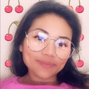 Meet your Posher, Maribel